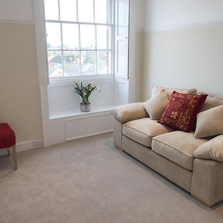 Broadway House Luxury Serviced Rooms Exeter Room photo