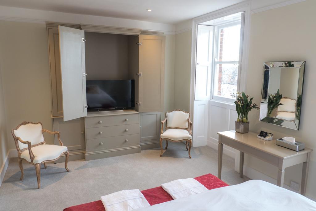 Broadway House Luxury Serviced Rooms Exeter Room photo