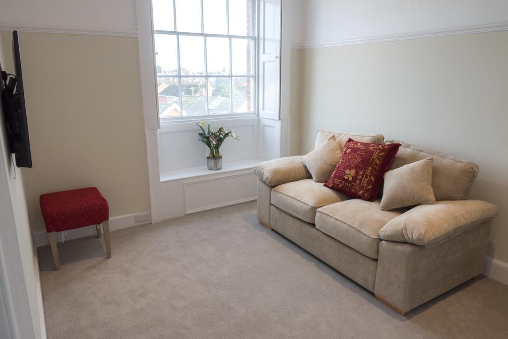 Broadway House Luxury Serviced Rooms Exeter Room photo