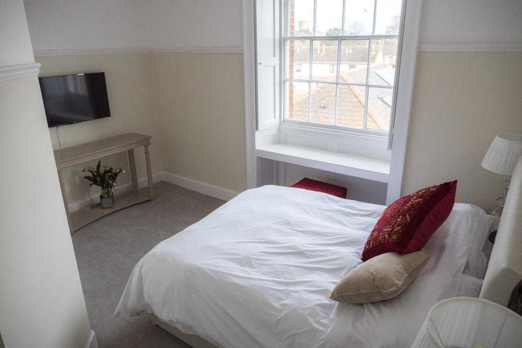 Broadway House Luxury Serviced Rooms Exeter Room photo